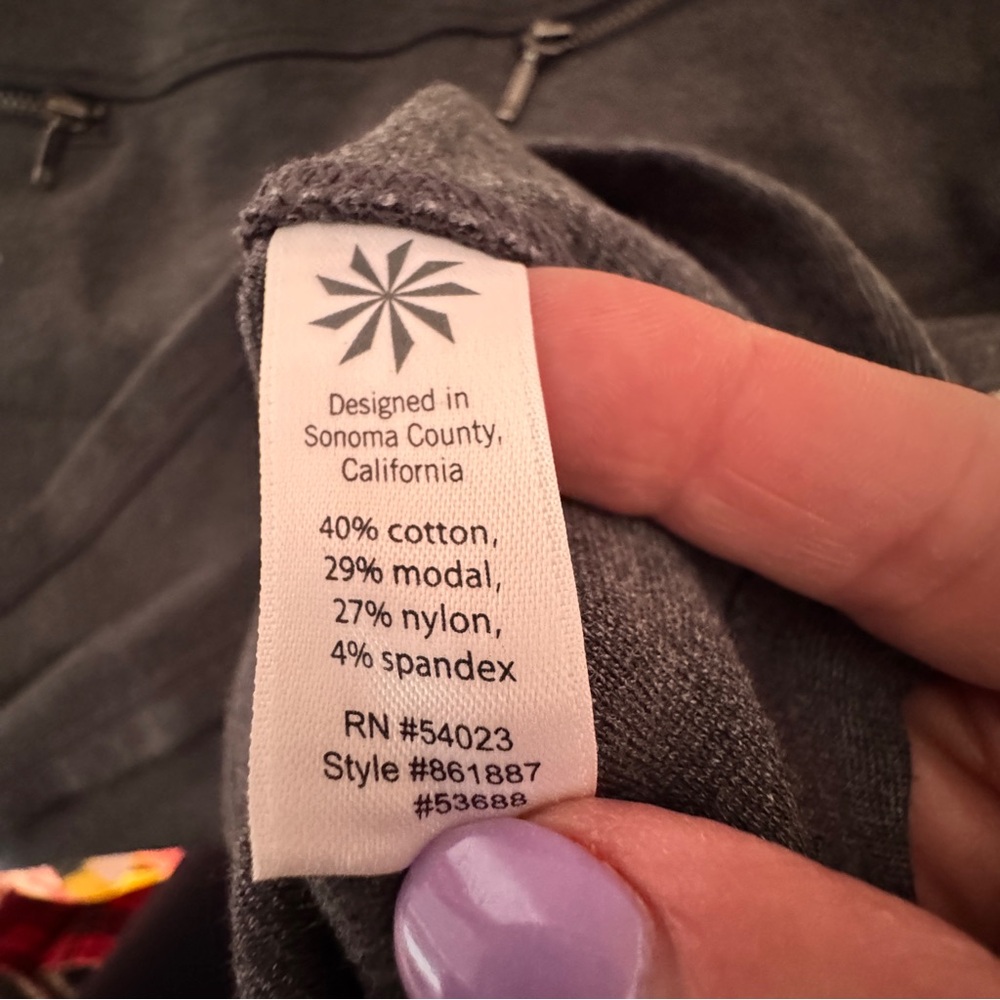 Athleta Gray Women's Skirt - Picture 8 of 9